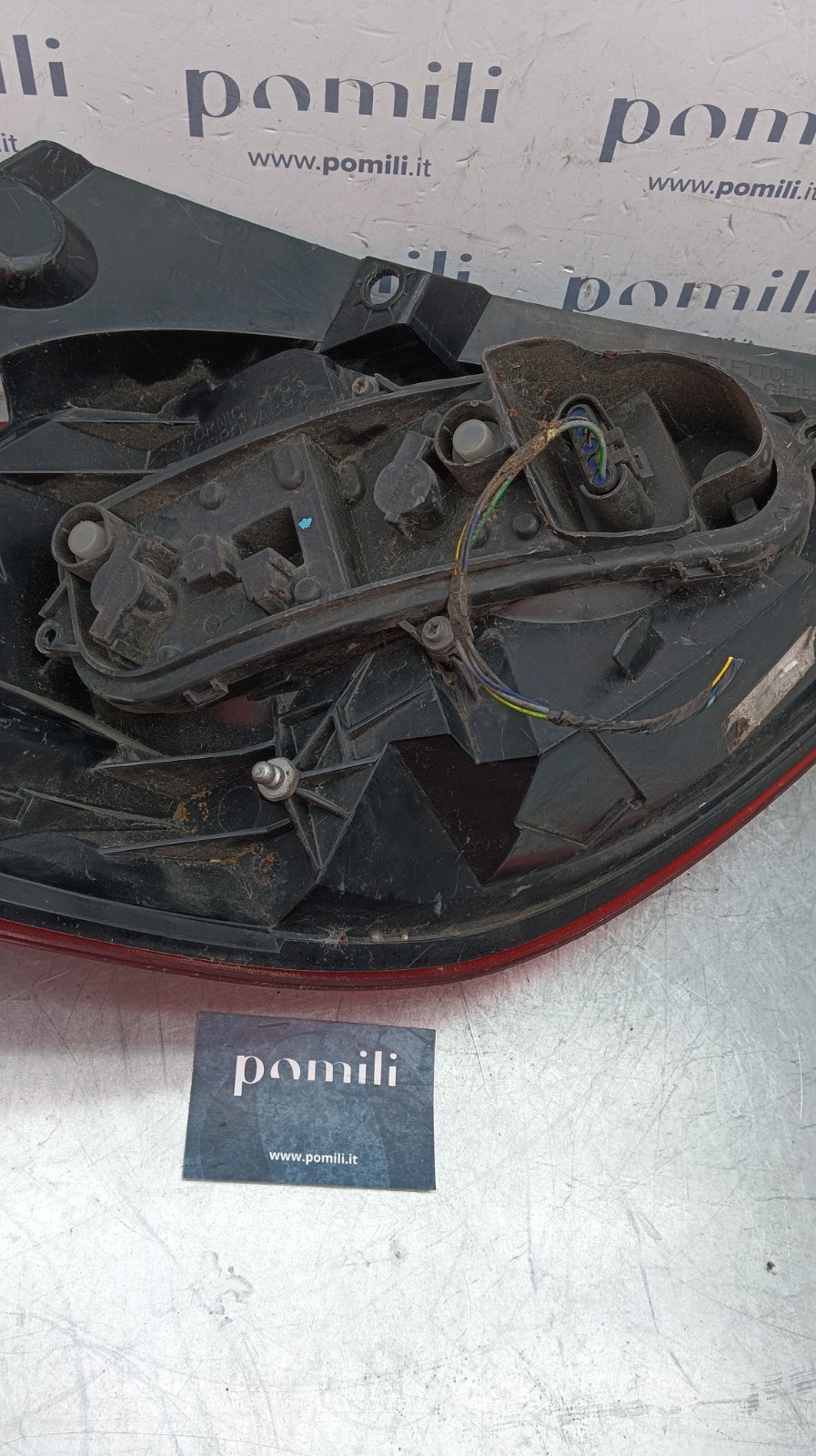 Pomili Fanaleria Ford Ka II fanale posteriore destro 1579394 usato
