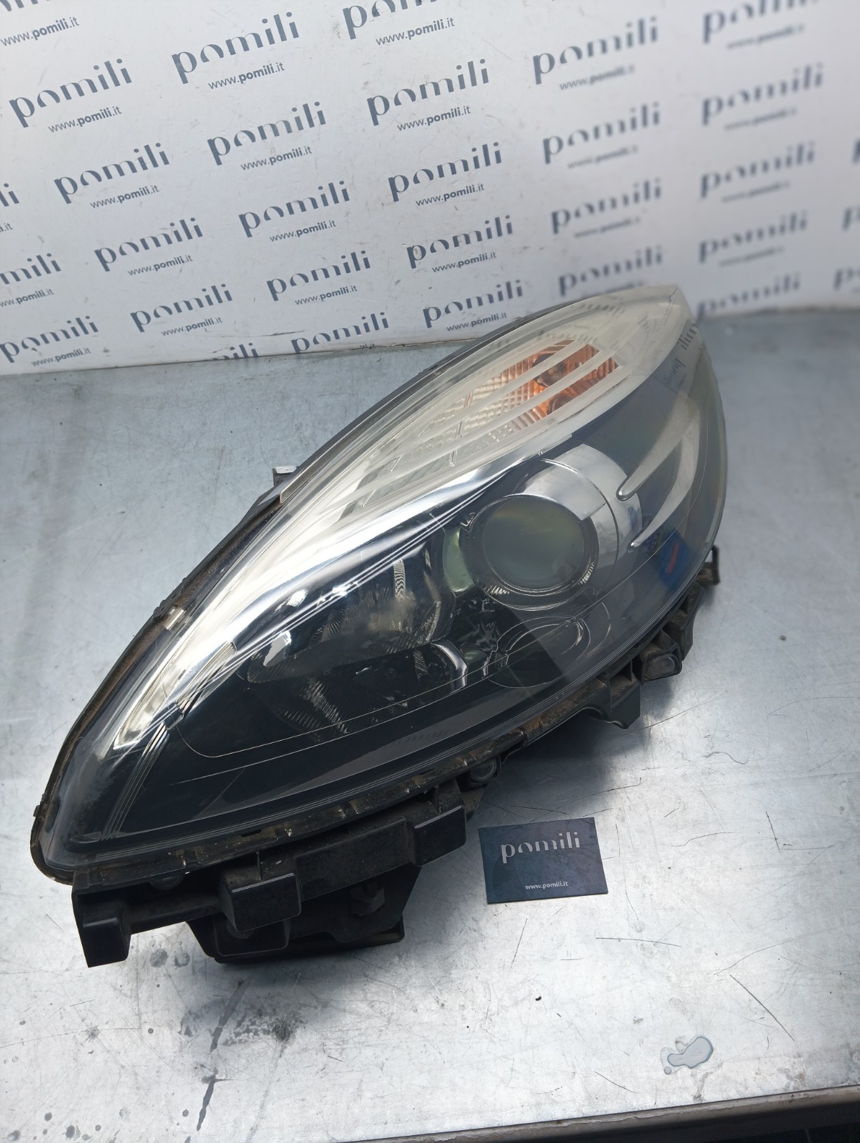 Pomili Fanaleria Renault Scénic III (2009-16) faro anteriore sinistro usato
