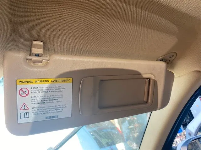 Pomili Rivestimenti interni e parti interne BMW X1 E84 aletta parasole destra