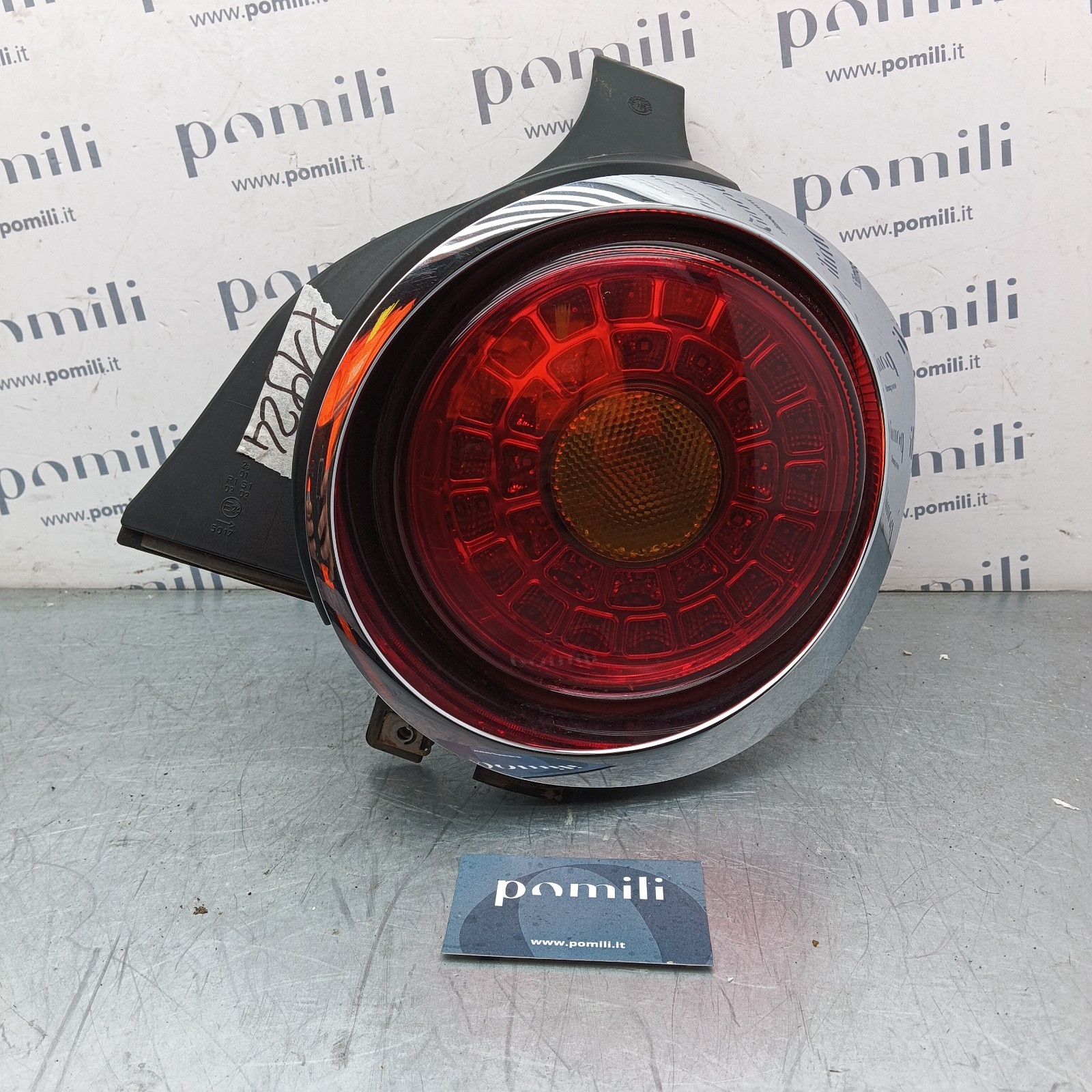 Pomili Fanaleria Alfa Romeo Mito fanale posteriore destro cromato usato