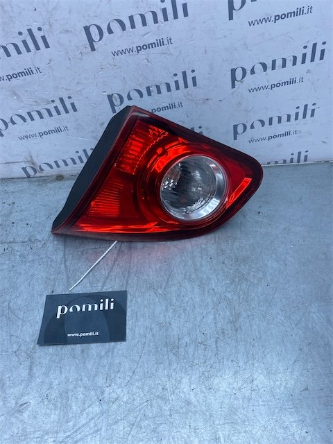 Pomili Fanaleria Nissan Qashqai J10E JJ10E fanale posteriore interno