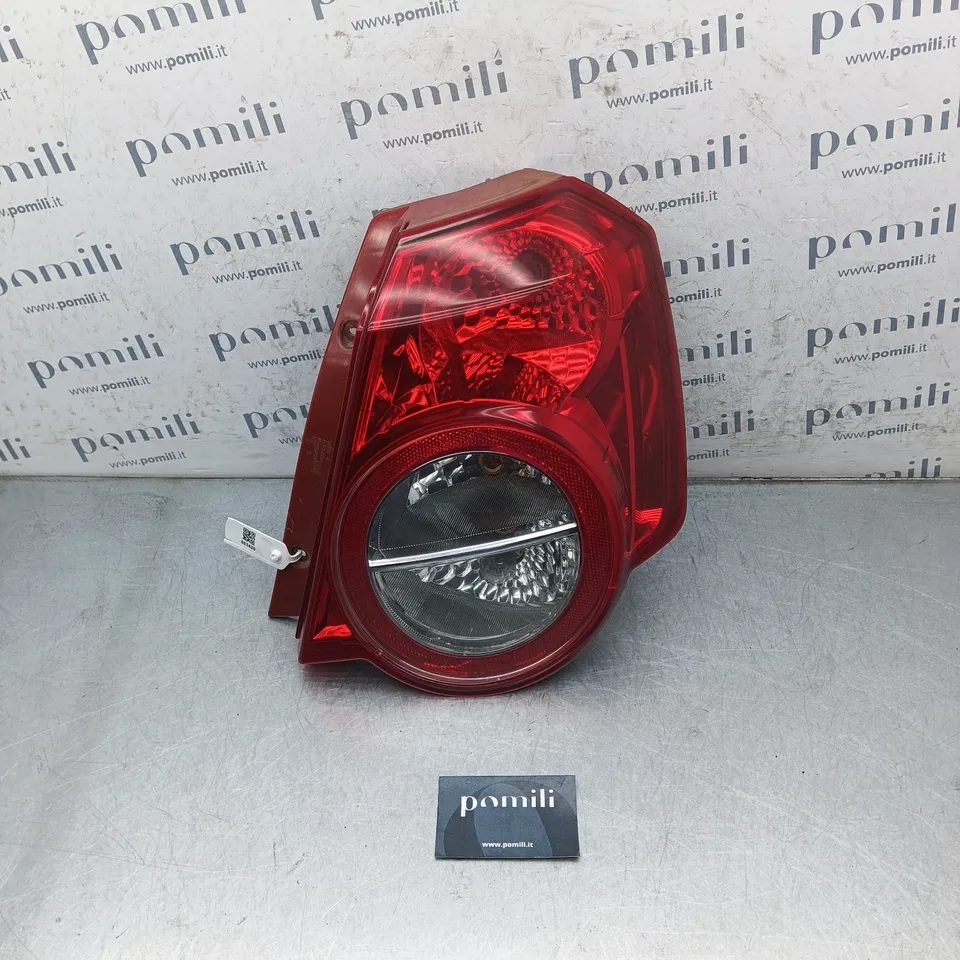 Pomili Fanaleria Chevrolet Aveo 08-235-1906R fanale posteriore destro usato