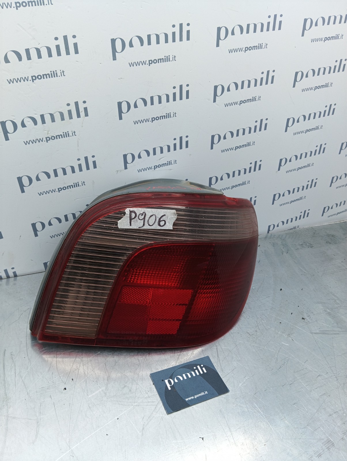 Pomili Fanaleria Toyota Yaris fanale posteriore destro 8155052130 usato