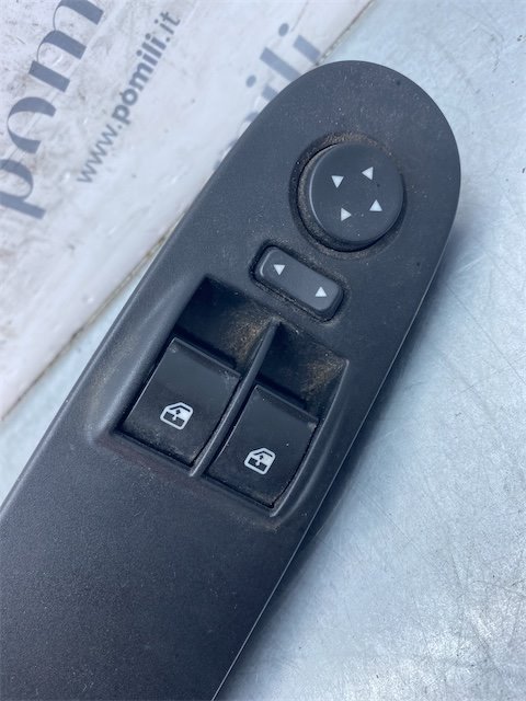 Pomili Rivestimenti interni e parti interne Fiat Punto (6U) blocco comandi alzacristalli/retrovisori
