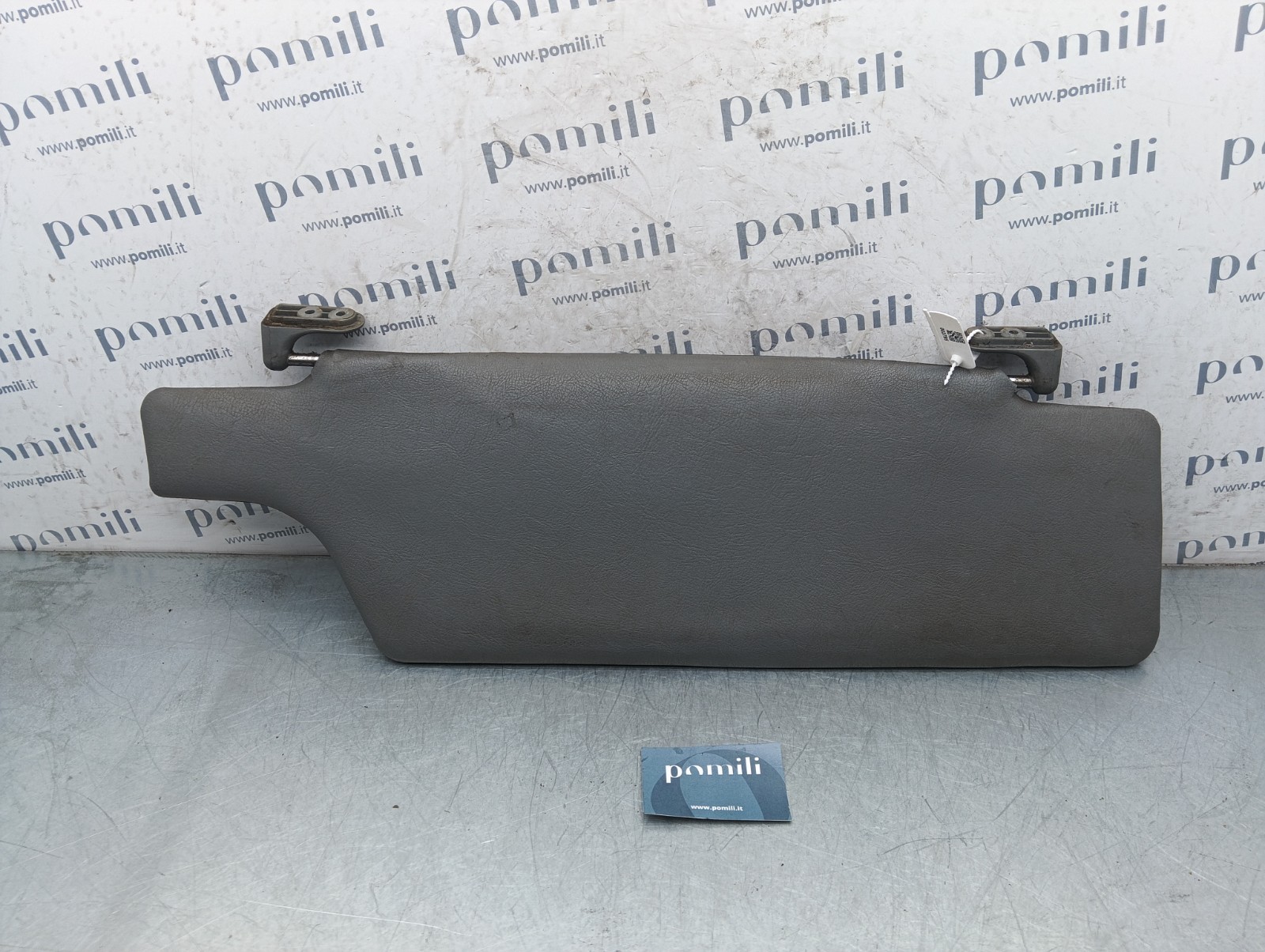 Pomili Rivestimenti interni e parti interne Mercedes-Benz Sprinter 4-T ala parasole destra usata
