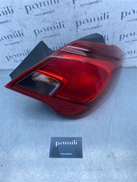 Pomili Fanaleria Opel Corsa X15 fanale posteriore esterno destro