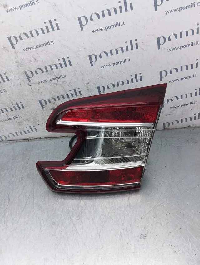 Pomili Fanaleria Renault Megane III Grandtour fanale destro portellone 265500027R usato