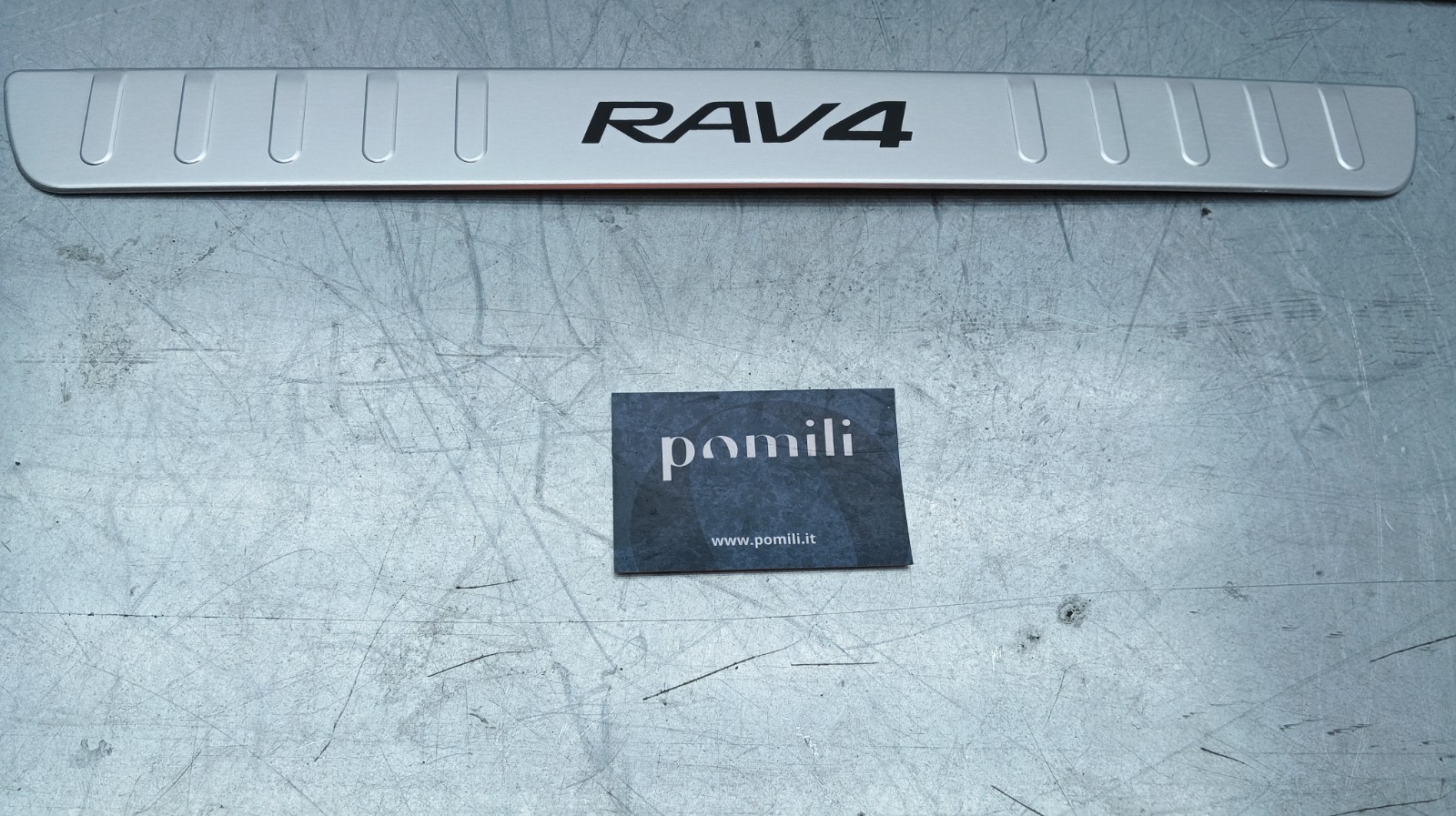 Pomili Lamierati esterni Toyota RAV4 kit battitacchi PZ467-X0184-00 alluminio