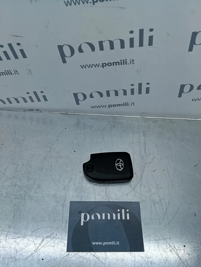 Pomili Dispositivi di sicurezza TOYOTA AYGO CHIAVE ELETTRONICA OEM 89904-0H010 usata