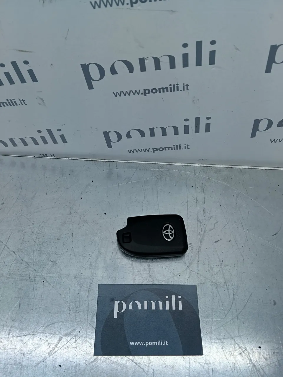 Pomili Dispositivi di sicurezza TOYOTA AYGO CHIAVE ELETTRONICA OEM 89904-0H010 usata