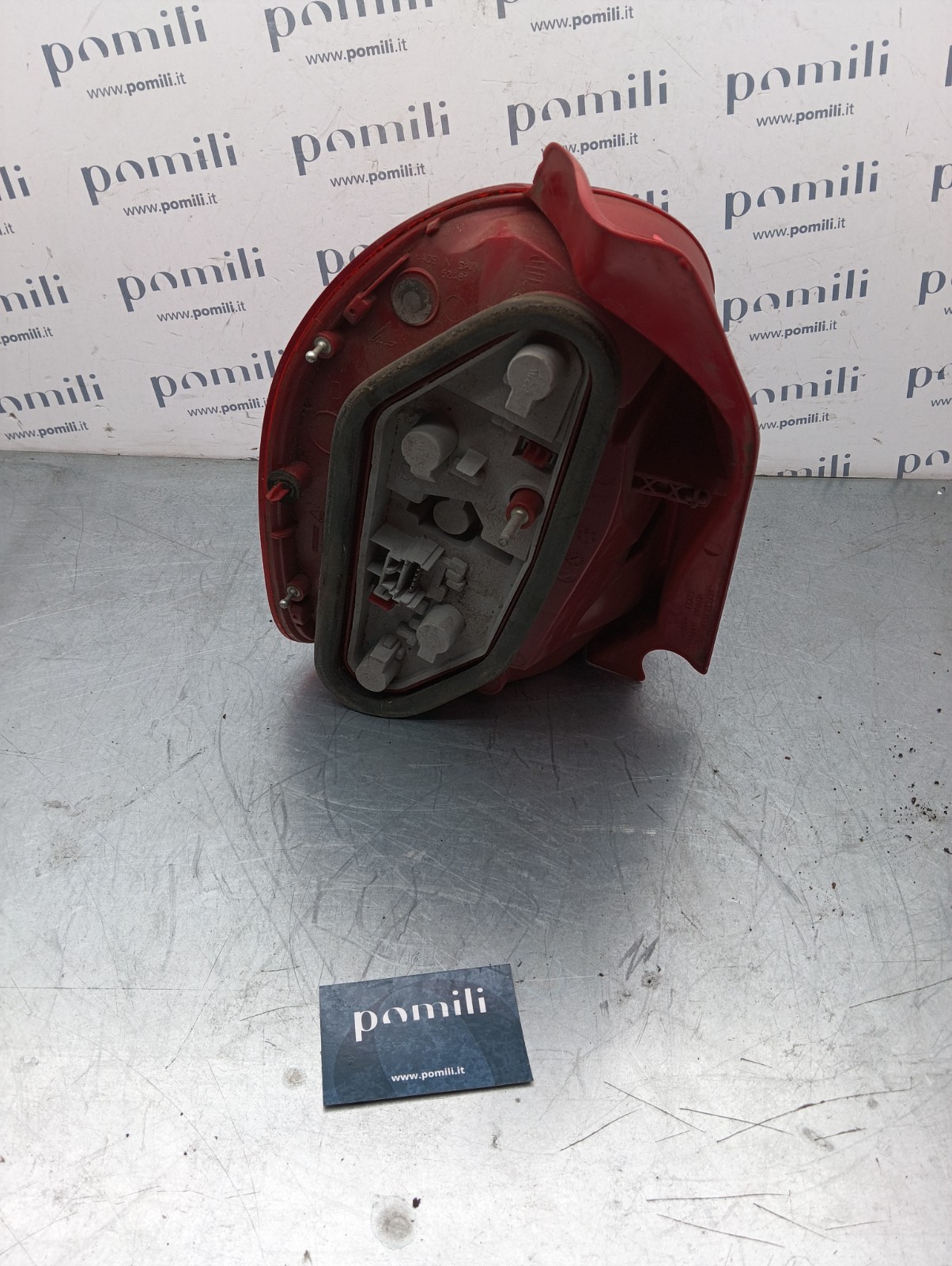 Pomili Fanaleria Fanale posteriore destro Renault Modus Grand Modus 8200658413 usato