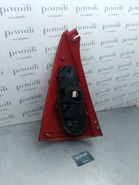 Pomili Fanaleria Peugeot 107 fanale posteriore destro dal 2005
