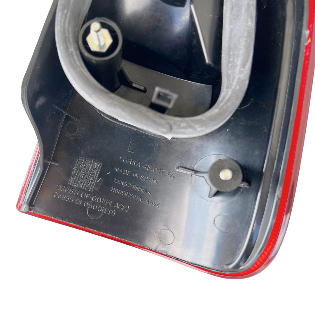 Sara Autoricambi Fanaleria 268551F200 fanale posteriore sinistro Nissan Terrano II