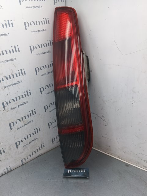 Pomili Fanaleria Ford Focus CAK fanale posteriore destro