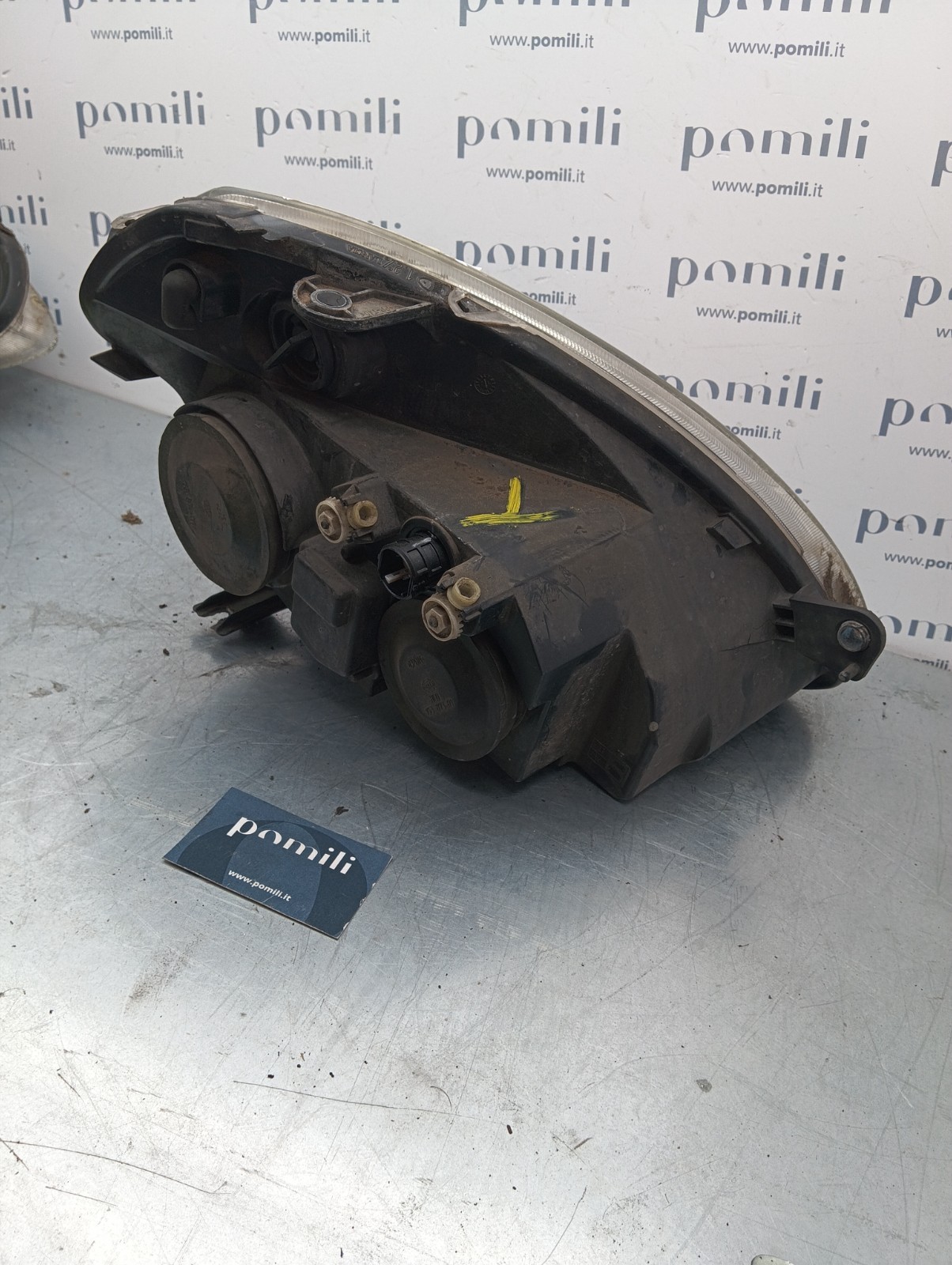 Pomili Fanaleria Lancia Y (1996-03) 153873-01 faro sinistro usato