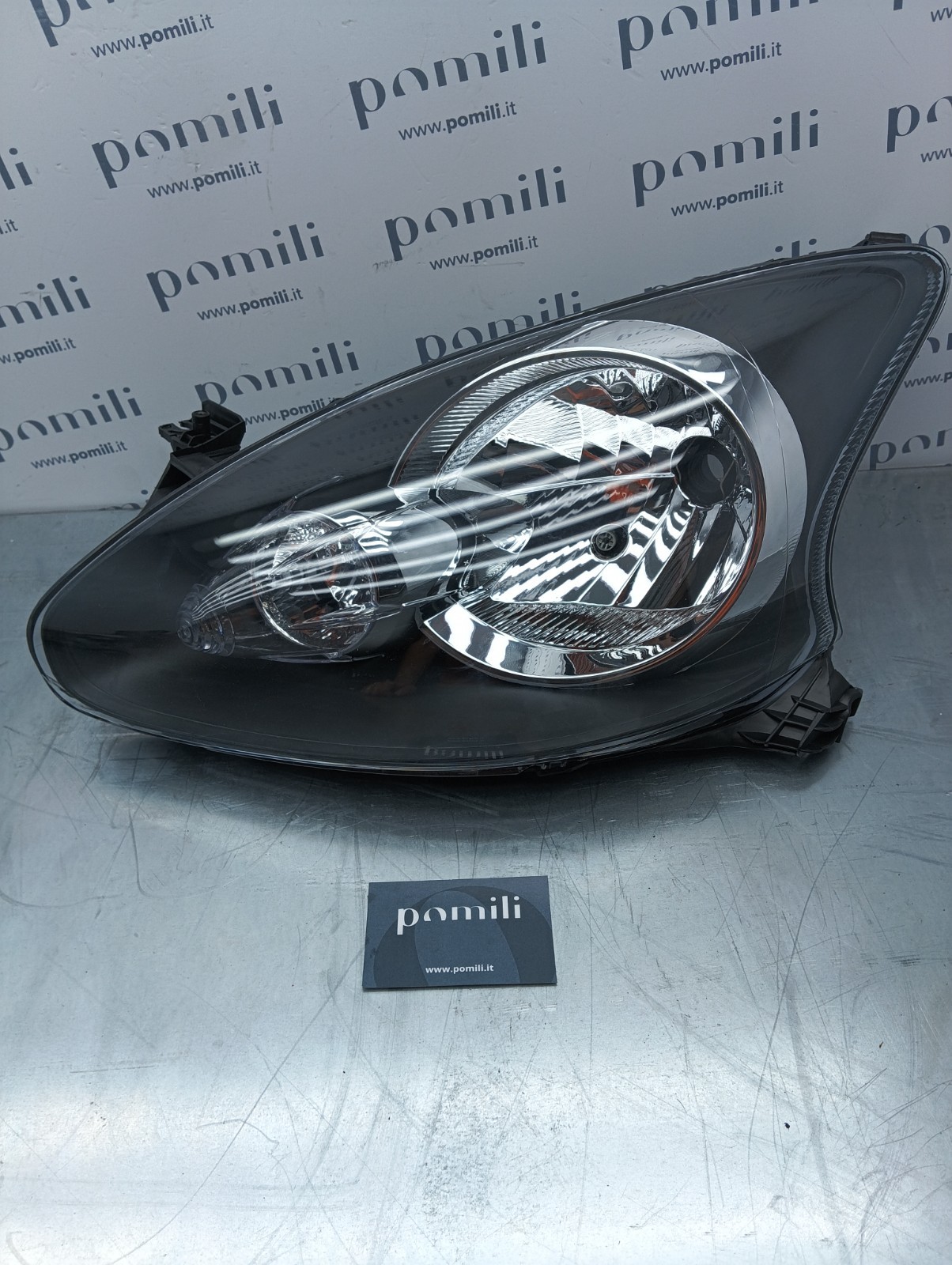 Pomili Fanaleria Toyota Aygo 89530366 faro sinistro usato