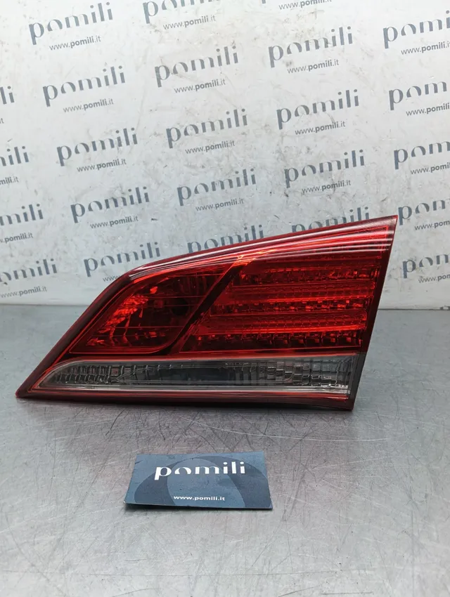 Pomili Fanaleria Hyundai I40 92404-3Z300 fanale posteriore interno destro usato