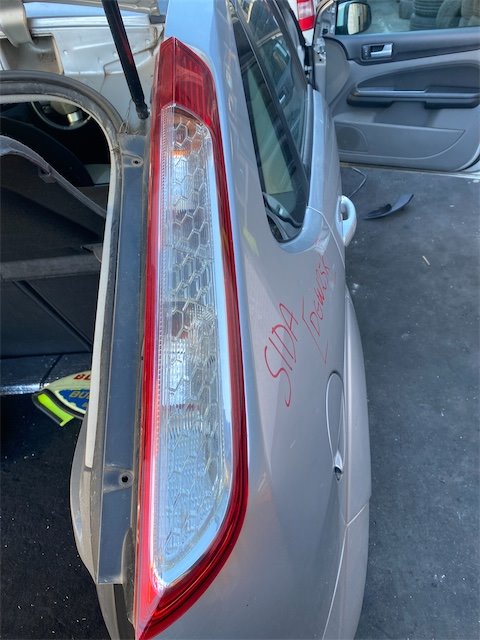Pomili Fanaleria Fanale posteriore Ford Focus CB4 destro