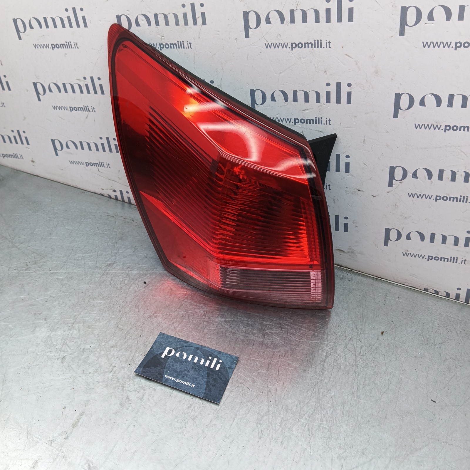 Pomili Fanaleria Fanale posteriore sinistro Nissan Qashqai 2006-2010 89070311 usato