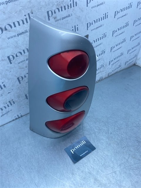 Pomili Fanaleria Fanale post. SX SMART FORTWO (A/C450) (01/04>10/07<)