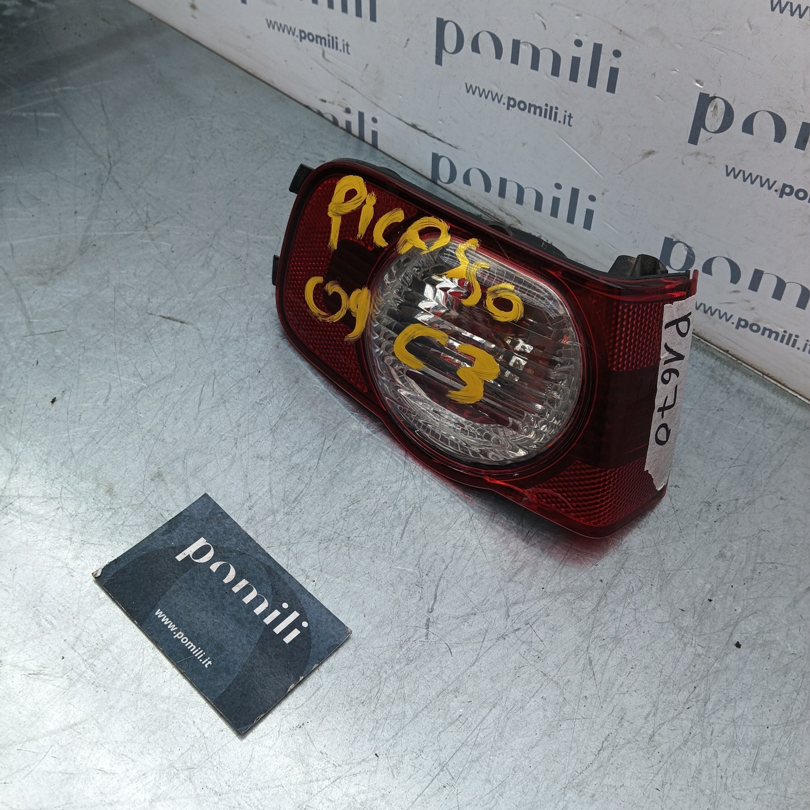 Pomili Fanaleria Fanalino posteriore basso sinistro Citroen C3 Picasso 9681820280 fanalino usato