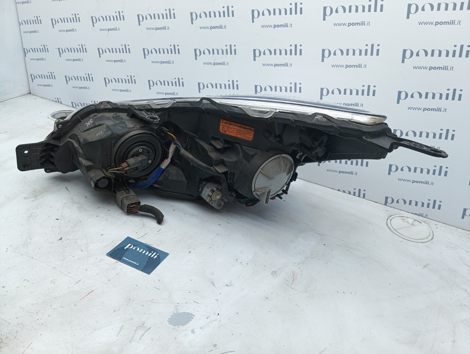 Pomili Fanaleria Subaru Outback faro anteriore destro usato 10020064