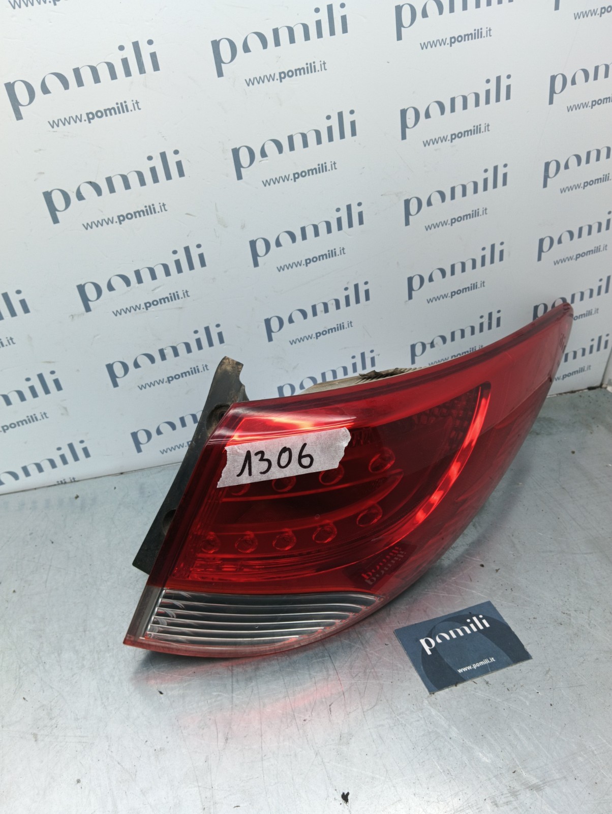 Pomili Fanaleria Fanale posteriore destro Hyundai Ix35 92402-2Y0 usato