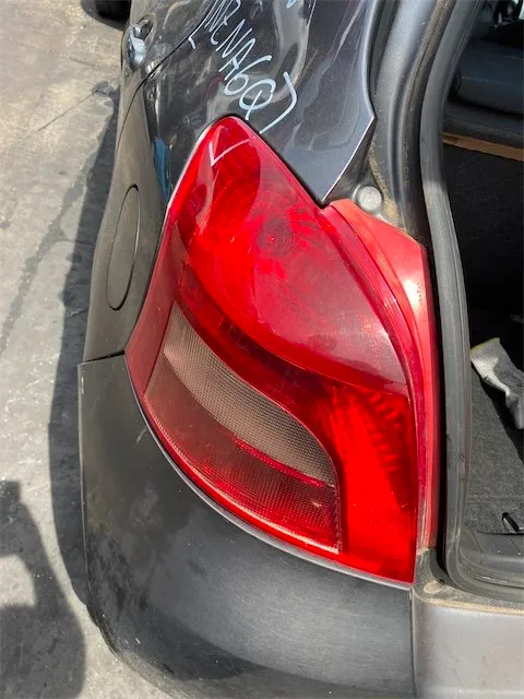 Pomili Fanaleria Toyota Yaris fanale posteriore sinistro 2005-2012