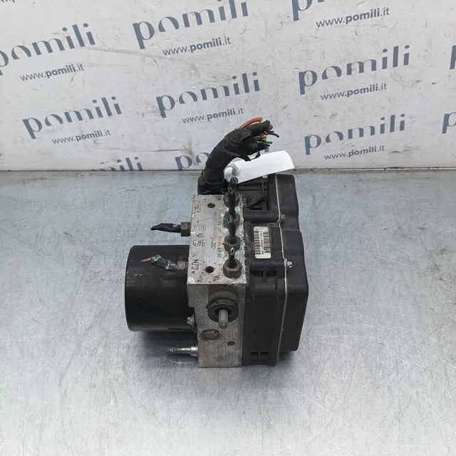 Pomili Freni e ricambi Pompa ABS Volkswagen Seat Skoda Polo Ibiza 6R0907379AJ usata