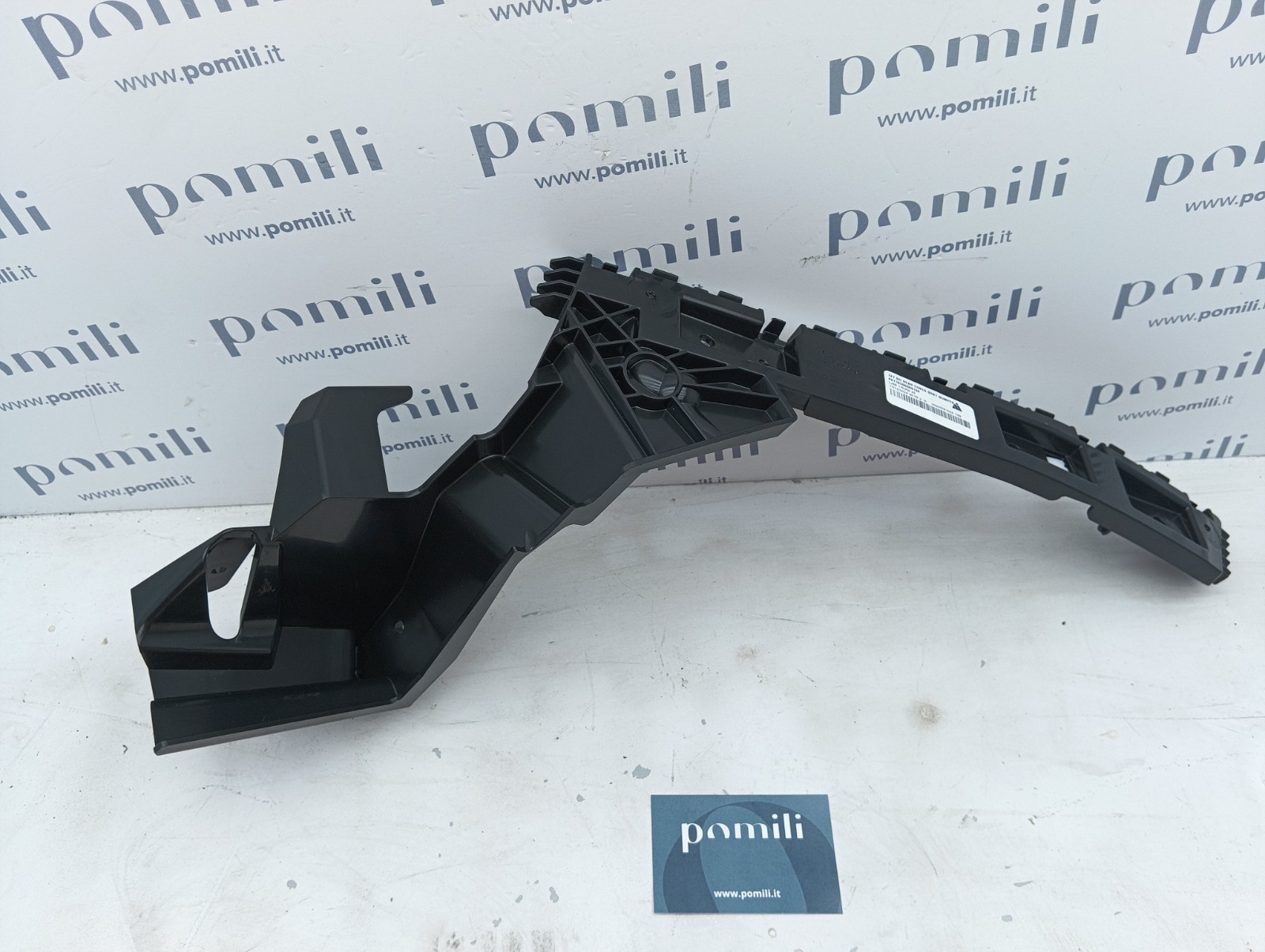 Pomili Paraurti posteriore Staffa supporto destro Ford Mustang Mach-E LJ8B 17E850 AE