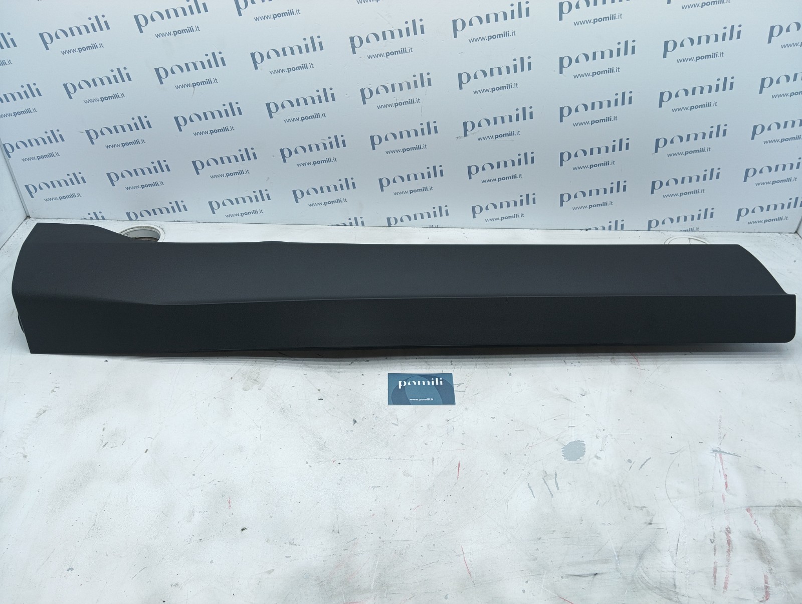 Pomili Rivestimenti interni e parti interne Rivestimento portiera anteriore sinistra Ford Edge 2015+ FT4B-R20307-D nuovo
