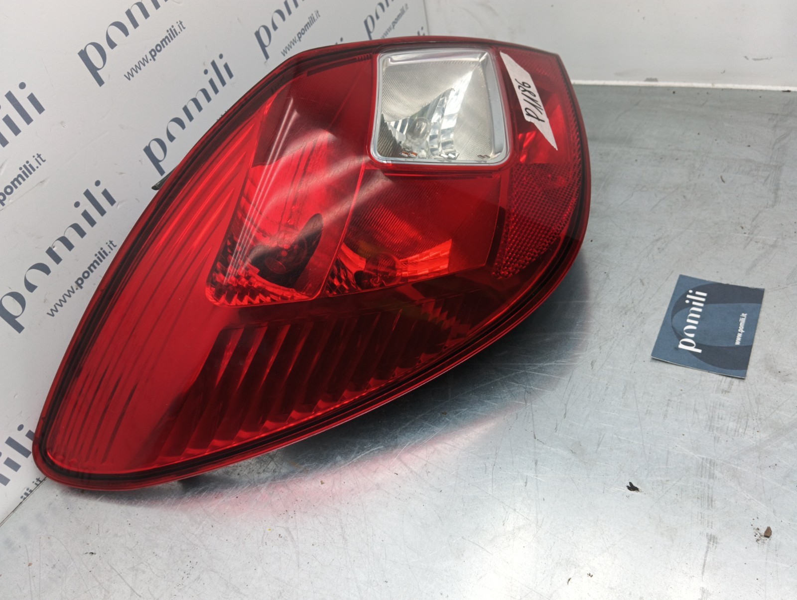 Pomili Fanaleria Opel Corsa D 89038958 fanale posteriore sinistro usato