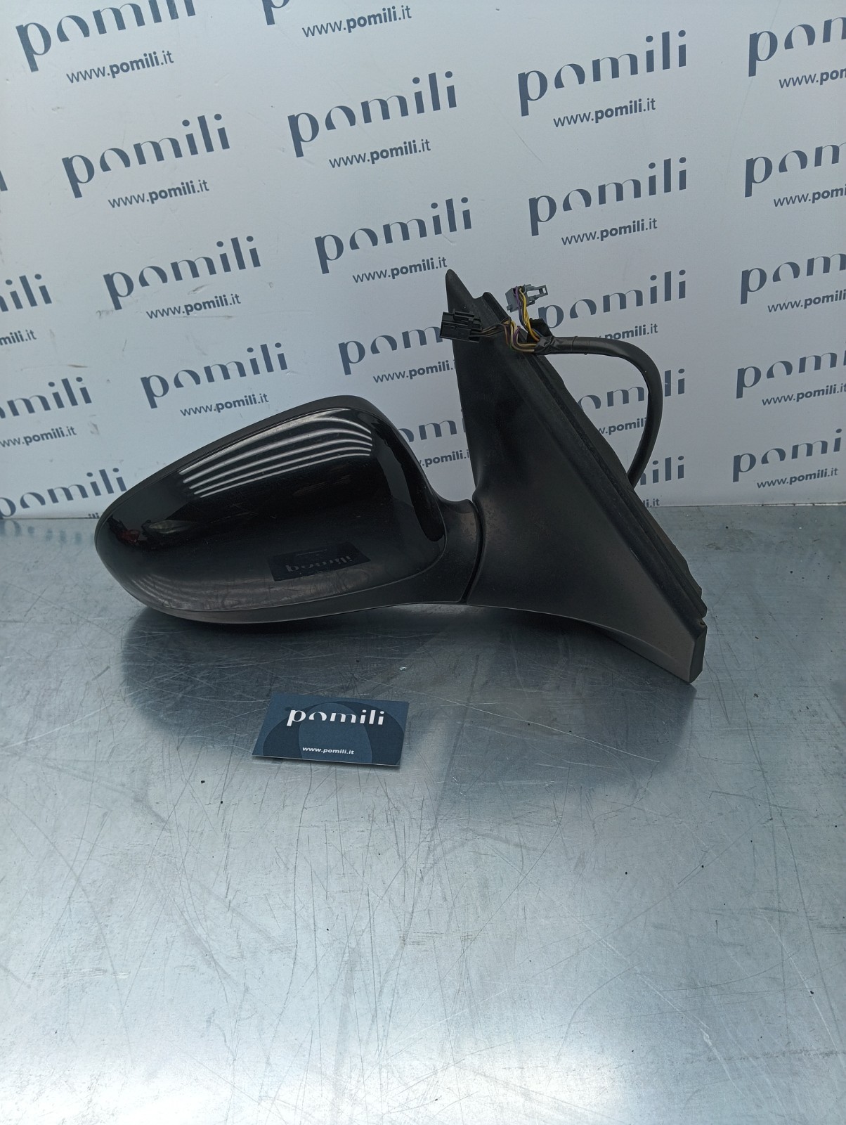 Lancia Delta specchietto destro OEM 1704771500 usato