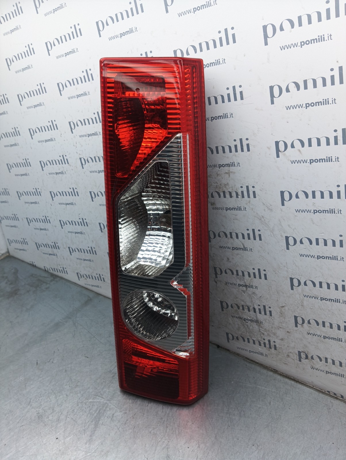 Pomili Fanaleria Fanale posteriore destro Scudo/Expert/Jumpy/Proace (2007-2015) 9467069988 usato