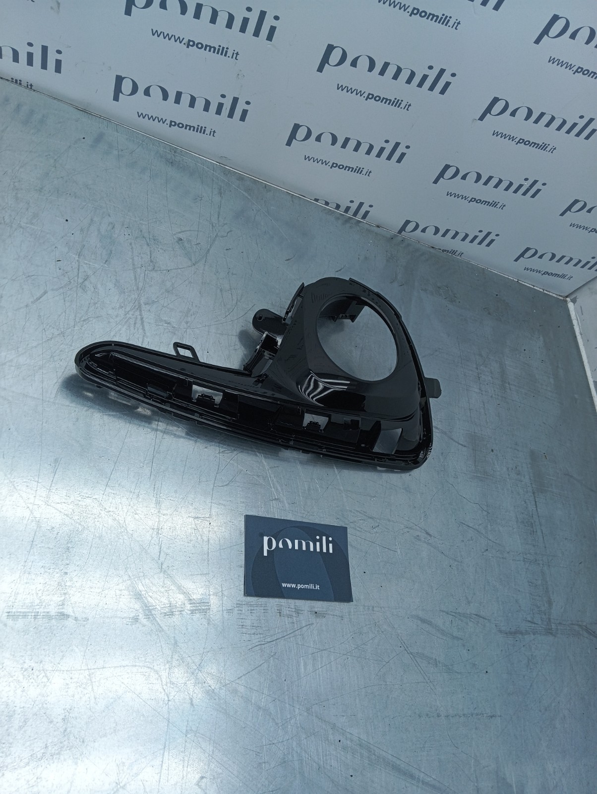 Pomili Fanaleria Toyota Yaris Cover fendinebbia destra 81481-0D360