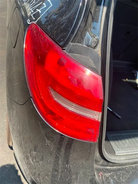 Pomili Fanaleria Mercedes-Benz Classe B T246 fanale posteriore esterno sinistro