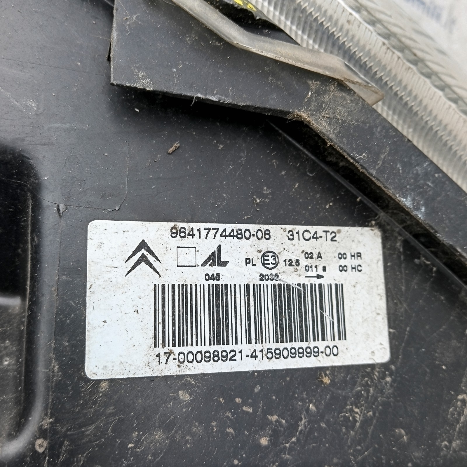 Pomili Fanaleria Faro anteriore sinistro Citroen C3 Pluriel 964177448006 usato