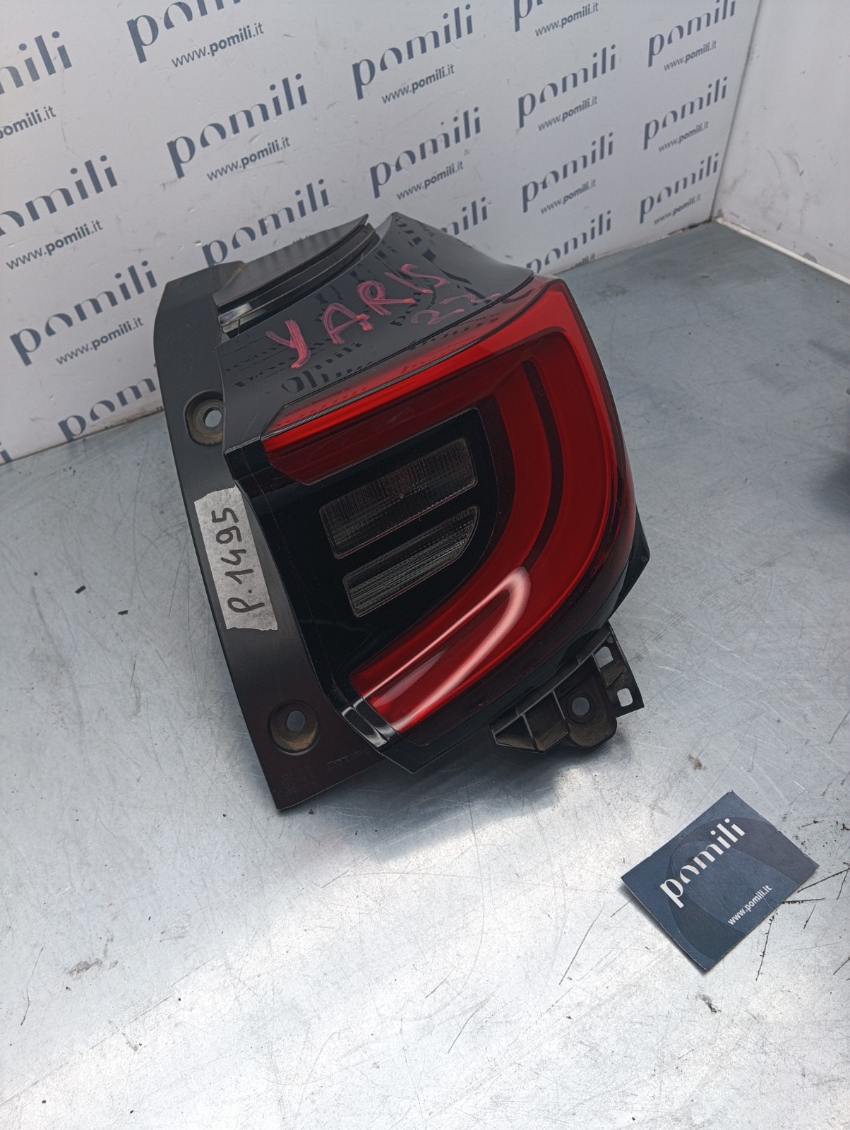 Pomili Fanaleria Toyota Yaris 81551K0040 fanale posteriore destro usato