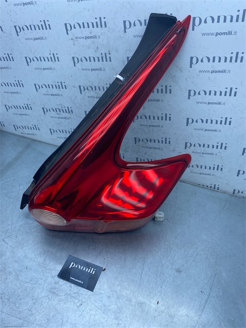 Pomili Fanaleria Nissan Juke F15E fanale posteriore destro