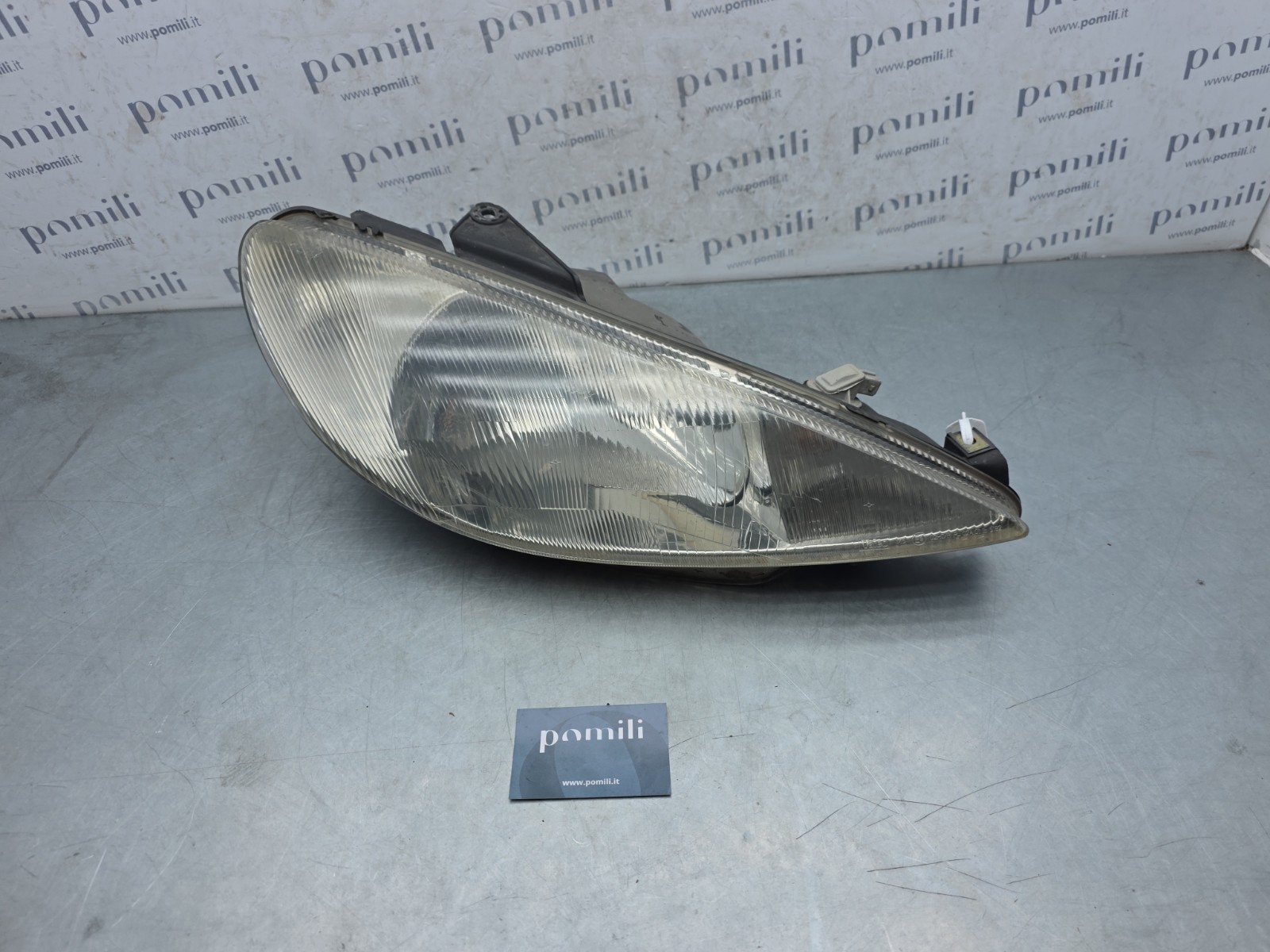 Pomili Fanaleria faro anteriore destro Peugeot 206 9640559480 usato