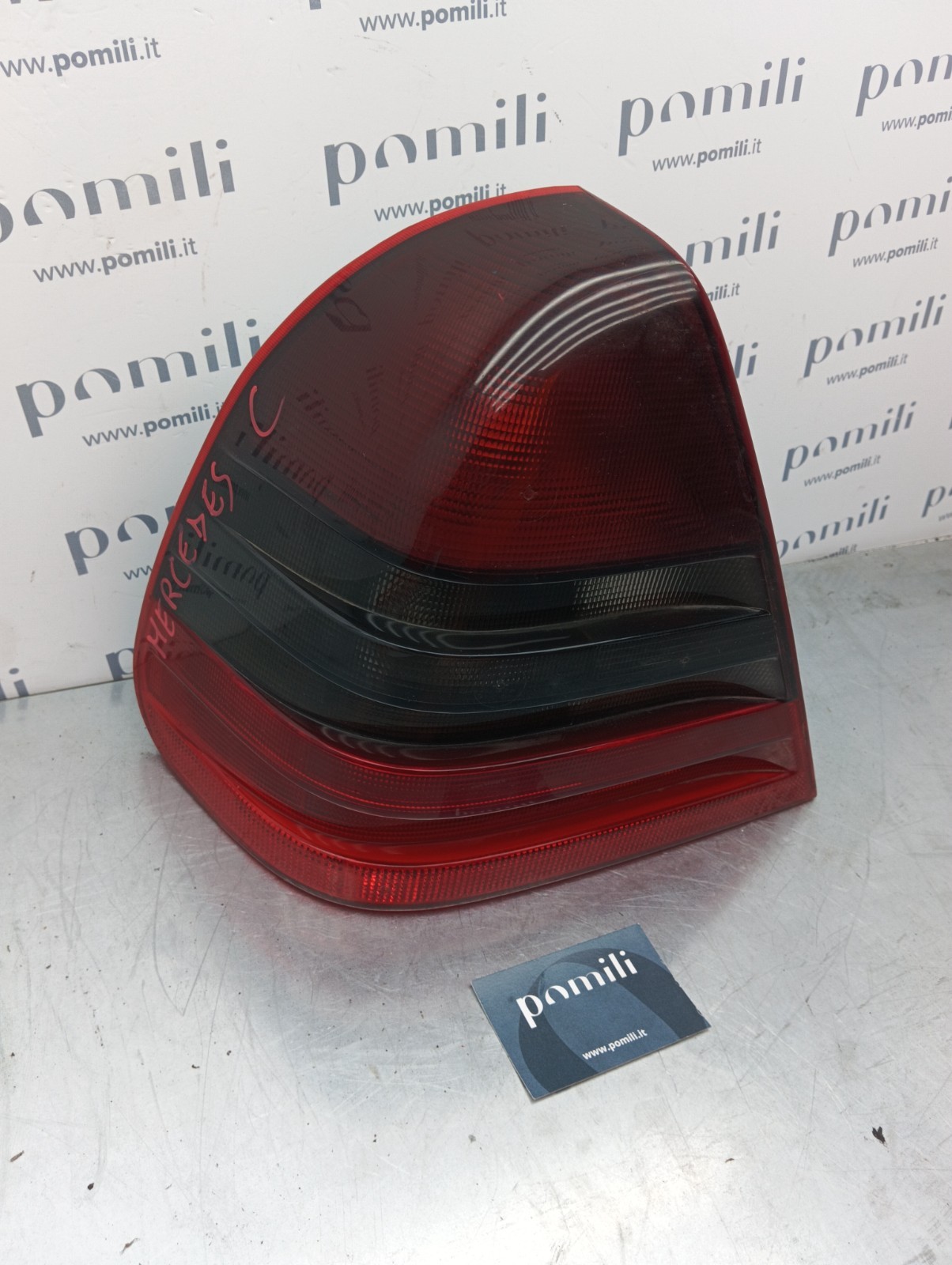 Pomili Fanaleria Mercedes-Benz Classe C W202 fanale posteriore sinistro usato