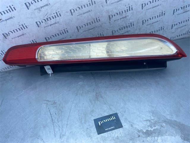 Pomili Fanaleria Ford Focus (CB4) Fanale posteriore destro 01/08-12/11