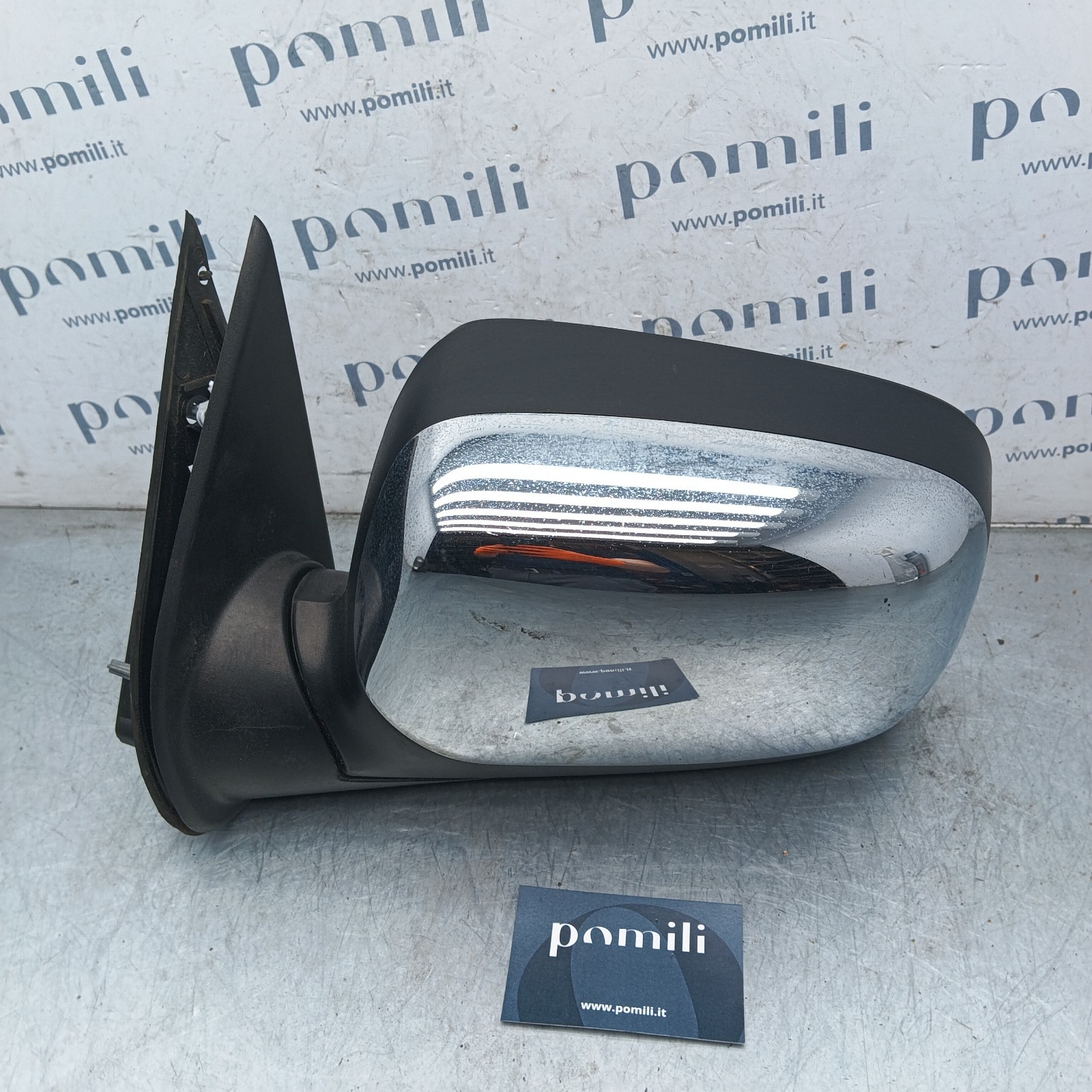 Pomili Cristalli Isuzu DMAX specchietto sinistro usato OEM 1464702