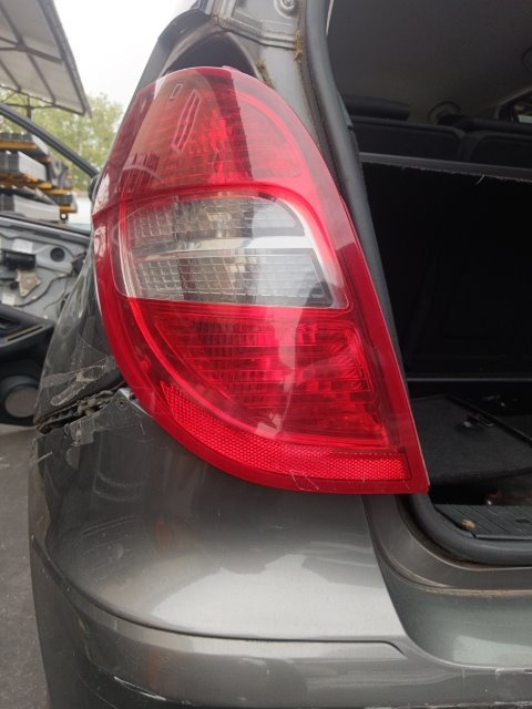 Pomili Fanaleria Mercedes-Benz Classe A W/C169 fanale posteriore sinistro