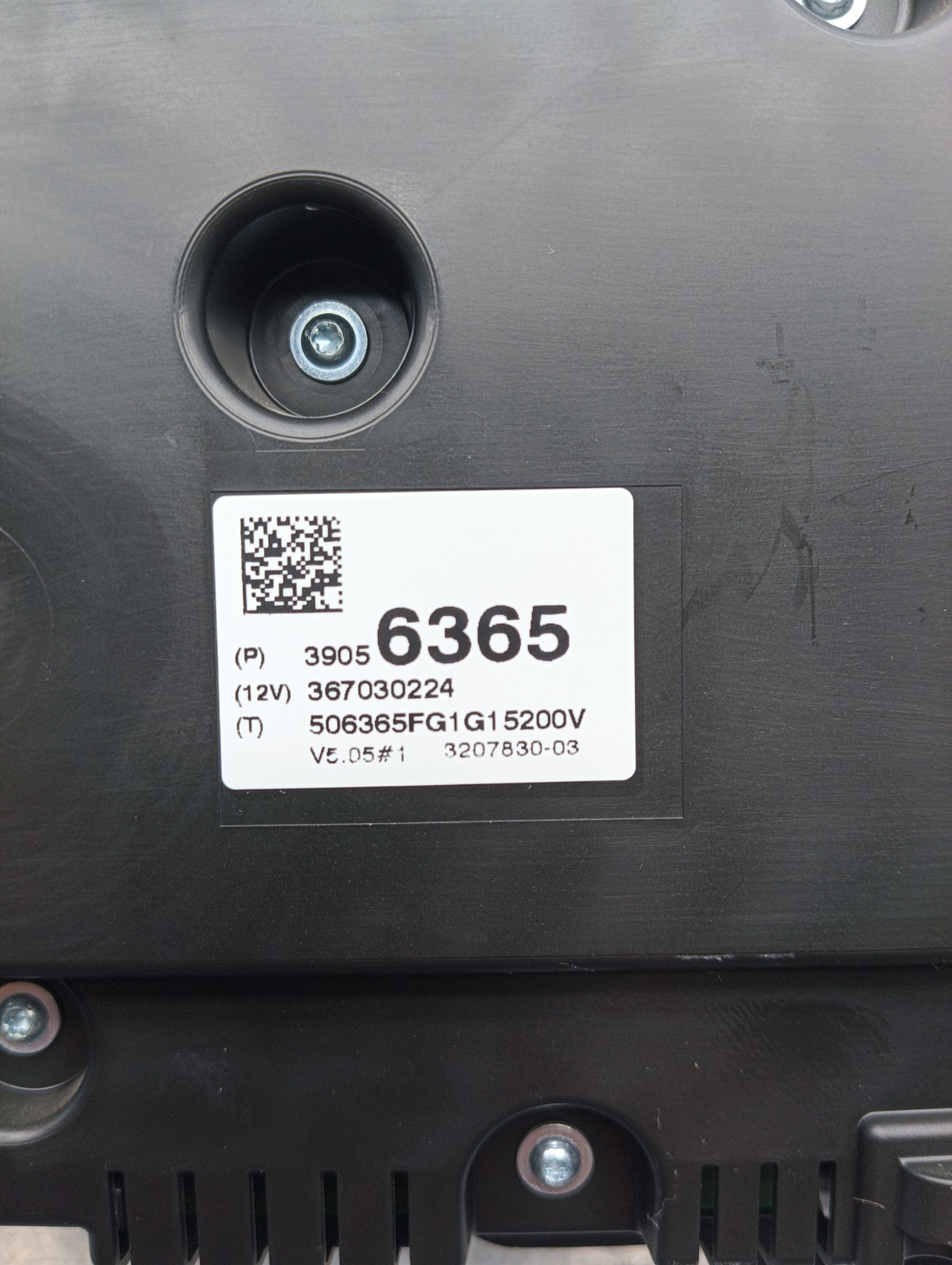 Pomili Rivestimenti interni Quadro strumenti Opel Corsa E 3132031 usato