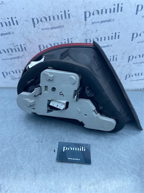 Pomili Fanaleria Fanale posteriore Jaguar S-Type X200 destro