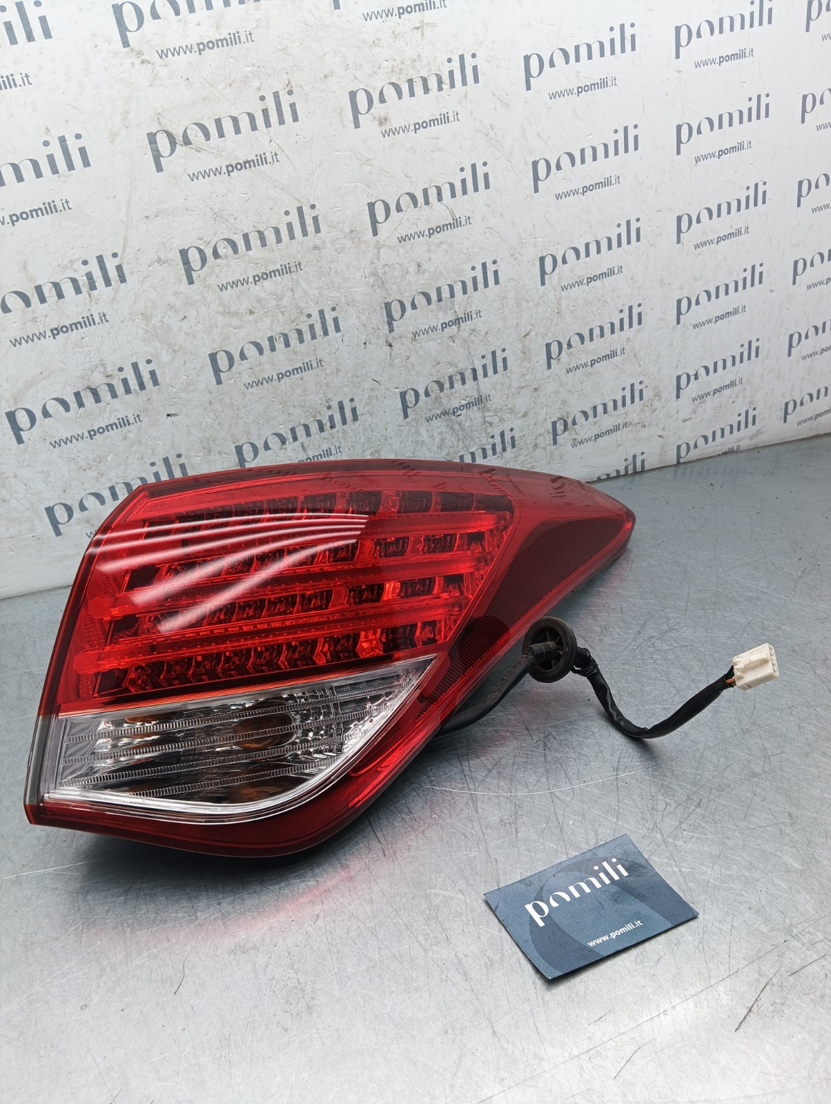 Pomili Fanaleria Hyundai I40 92402-3Z3 fanale posteriore destro usato