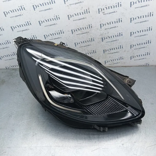 Pomili Fanaleria Ford Puma II L1TB-13E014-GH faro anteriore destro usato