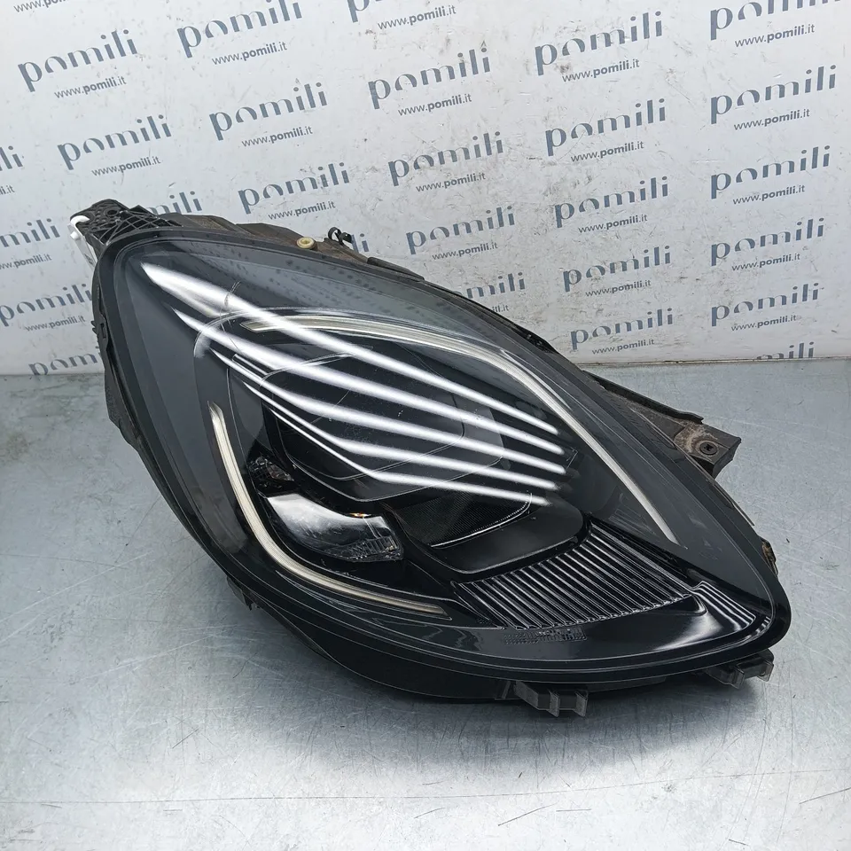Pomili Fanaleria Ford Puma II L1TB-13E014-GH faro anteriore destro usato