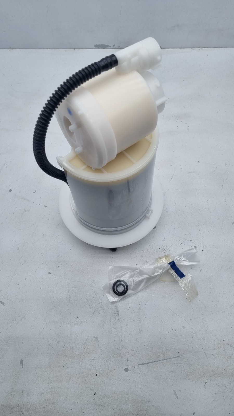 Pomili Alimentazione e scarico Toyota pompa carburante 04005-05247 nuova